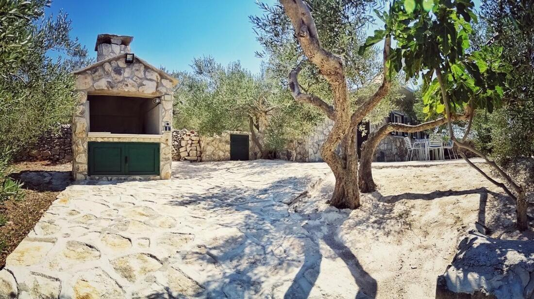 Secluded Holiday House Povlja, Brac - 14500 Zewnętrze zdjęcie